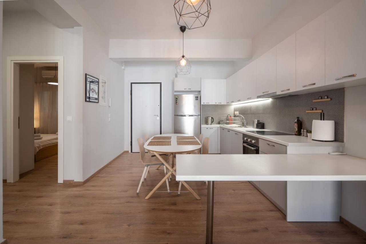 Exclusive Apartment In The Heart Of Athen Exterior foto